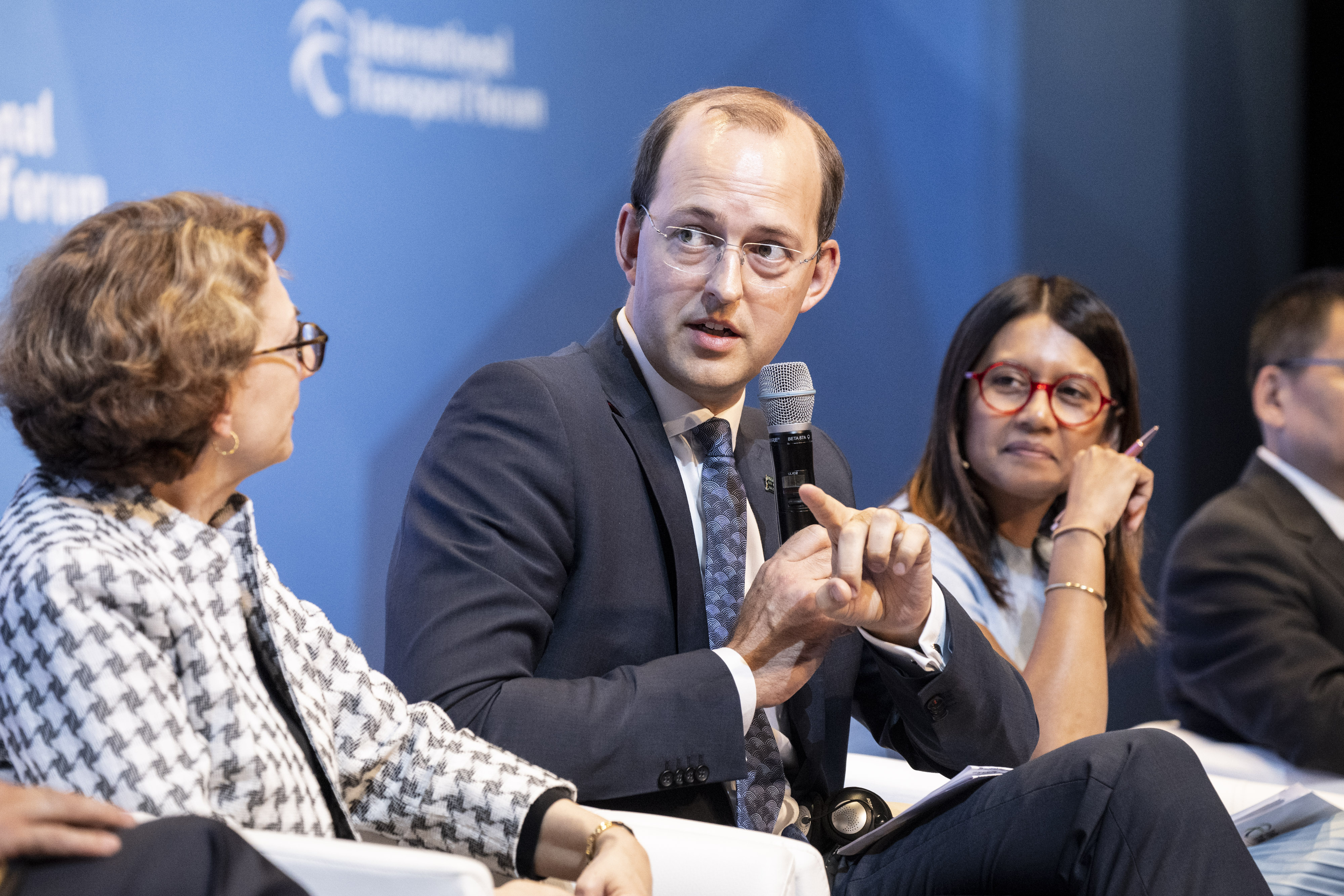 Special Ministers&rsquo; Roundtable