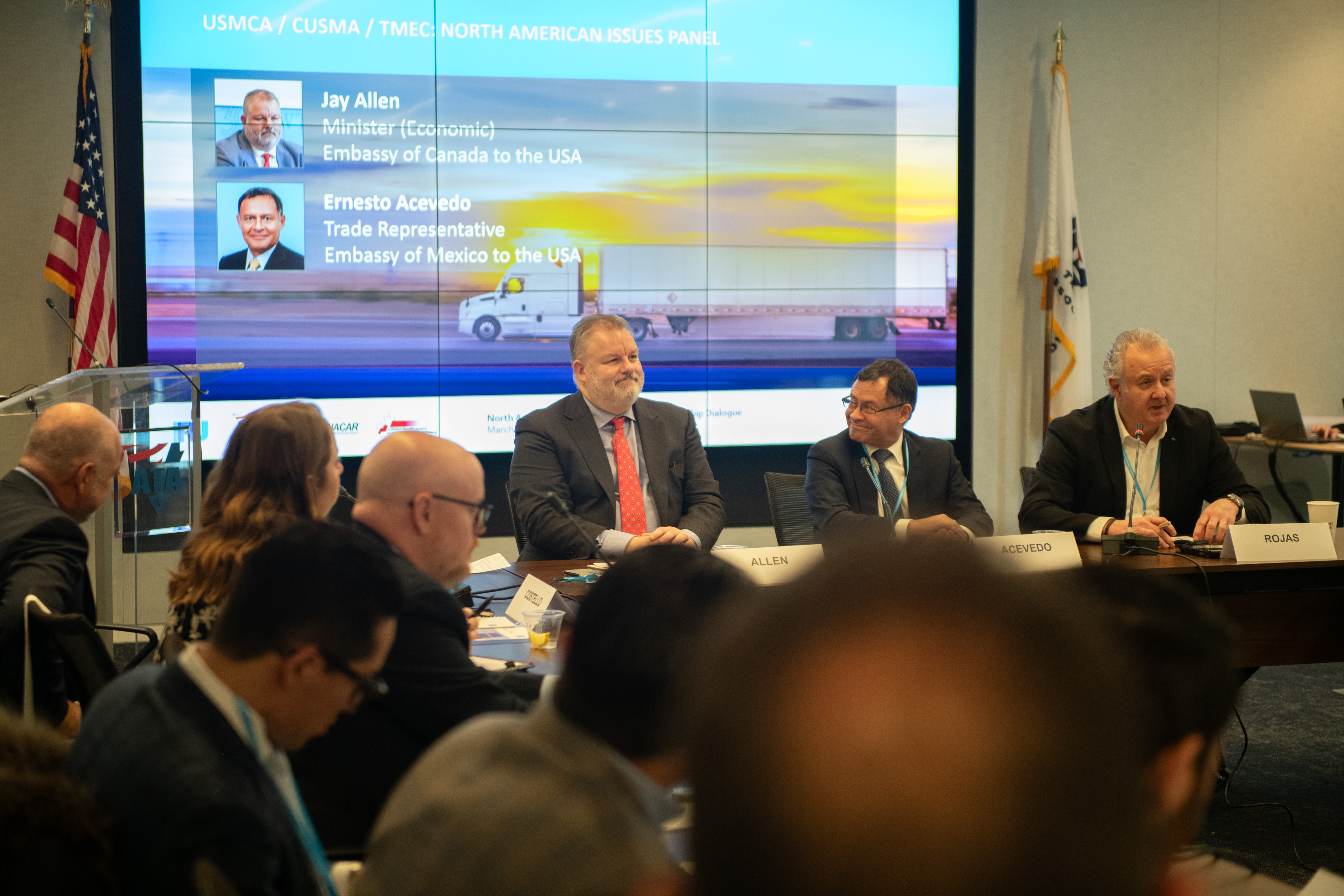 Tariffs, trade and border security top IRU North American dialogue agenda