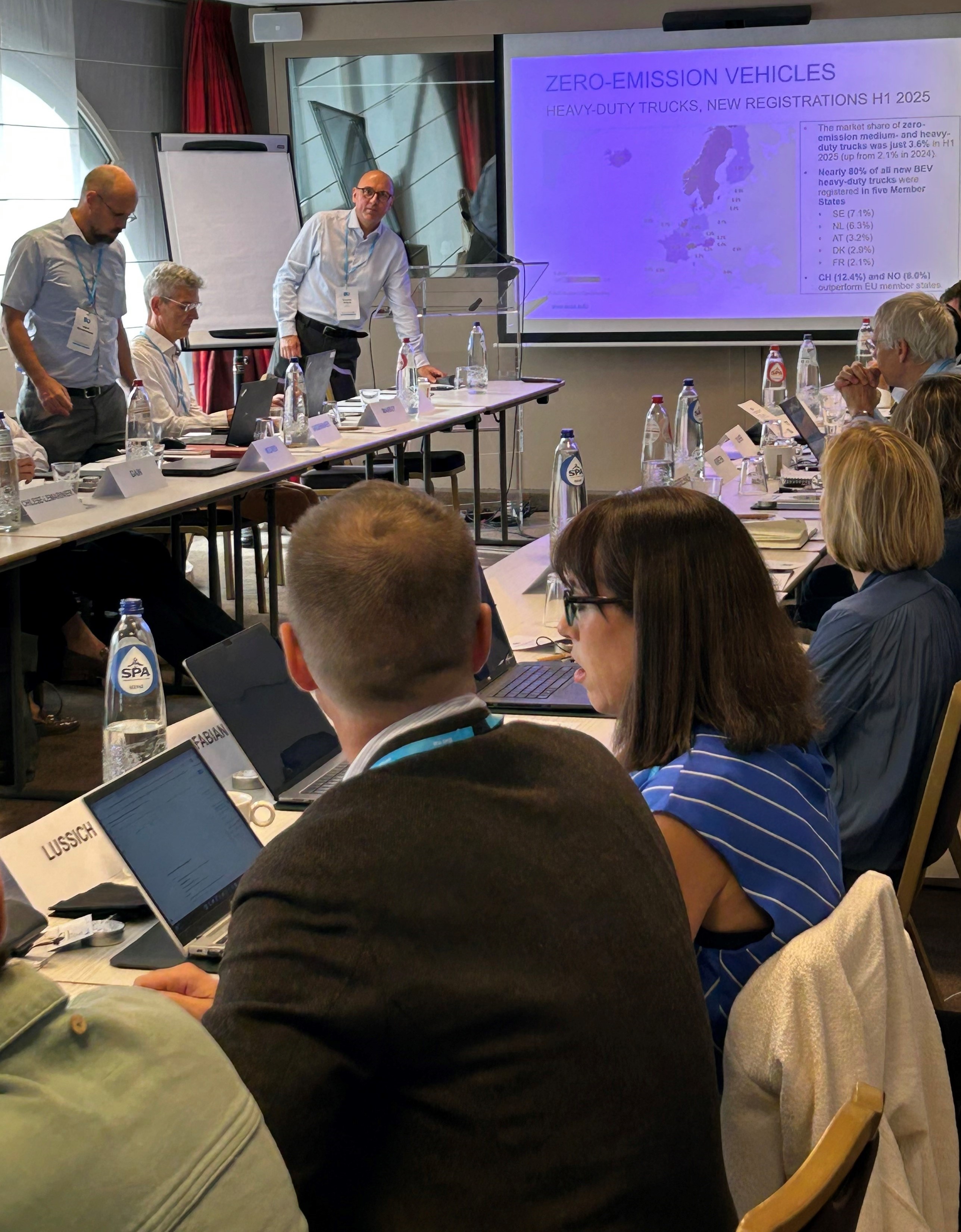 IRU Green Compact roundtable at ACEA tackles alternative fuels and vehicles