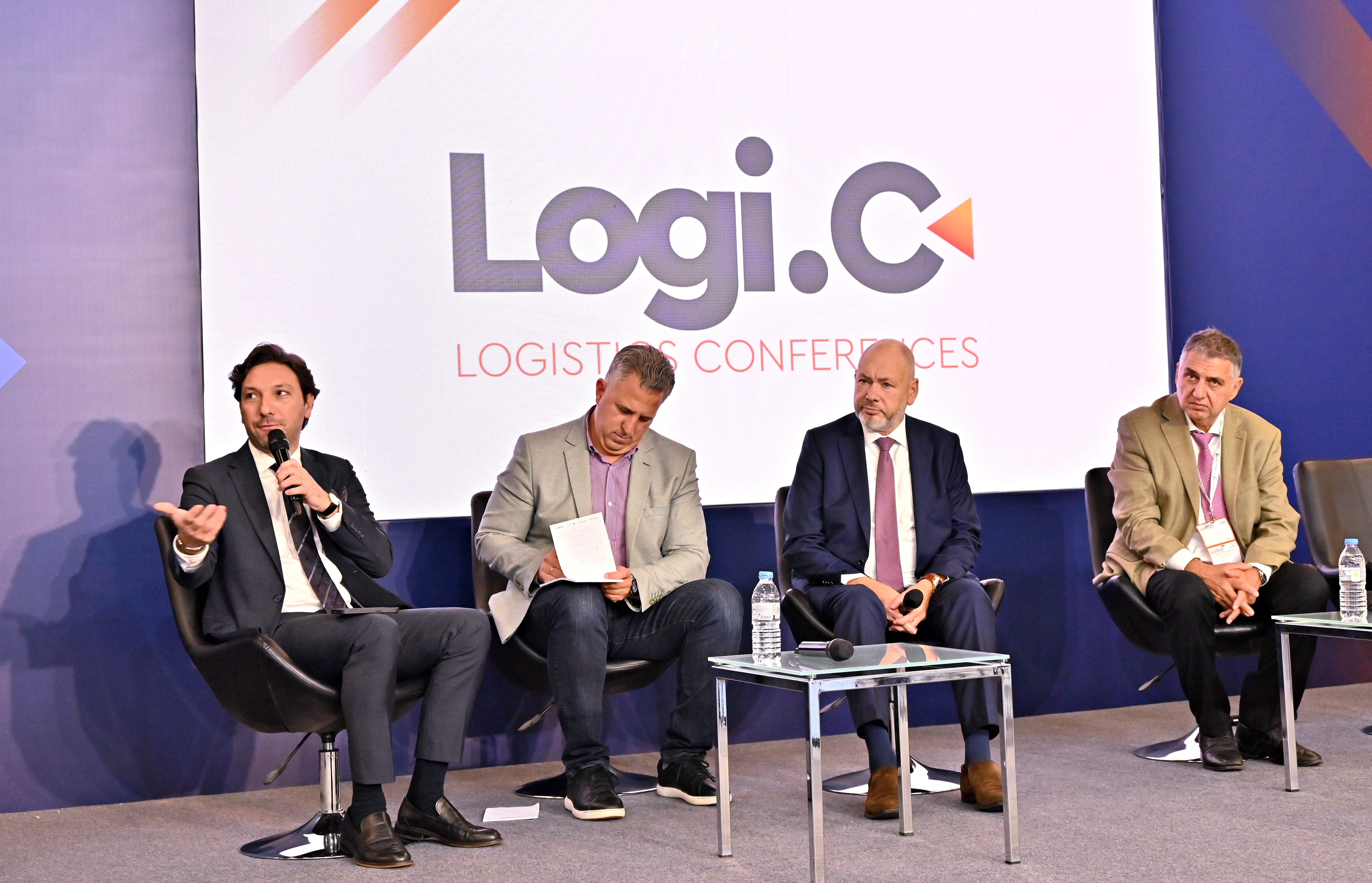 Athens opens its arms to transport and logistics