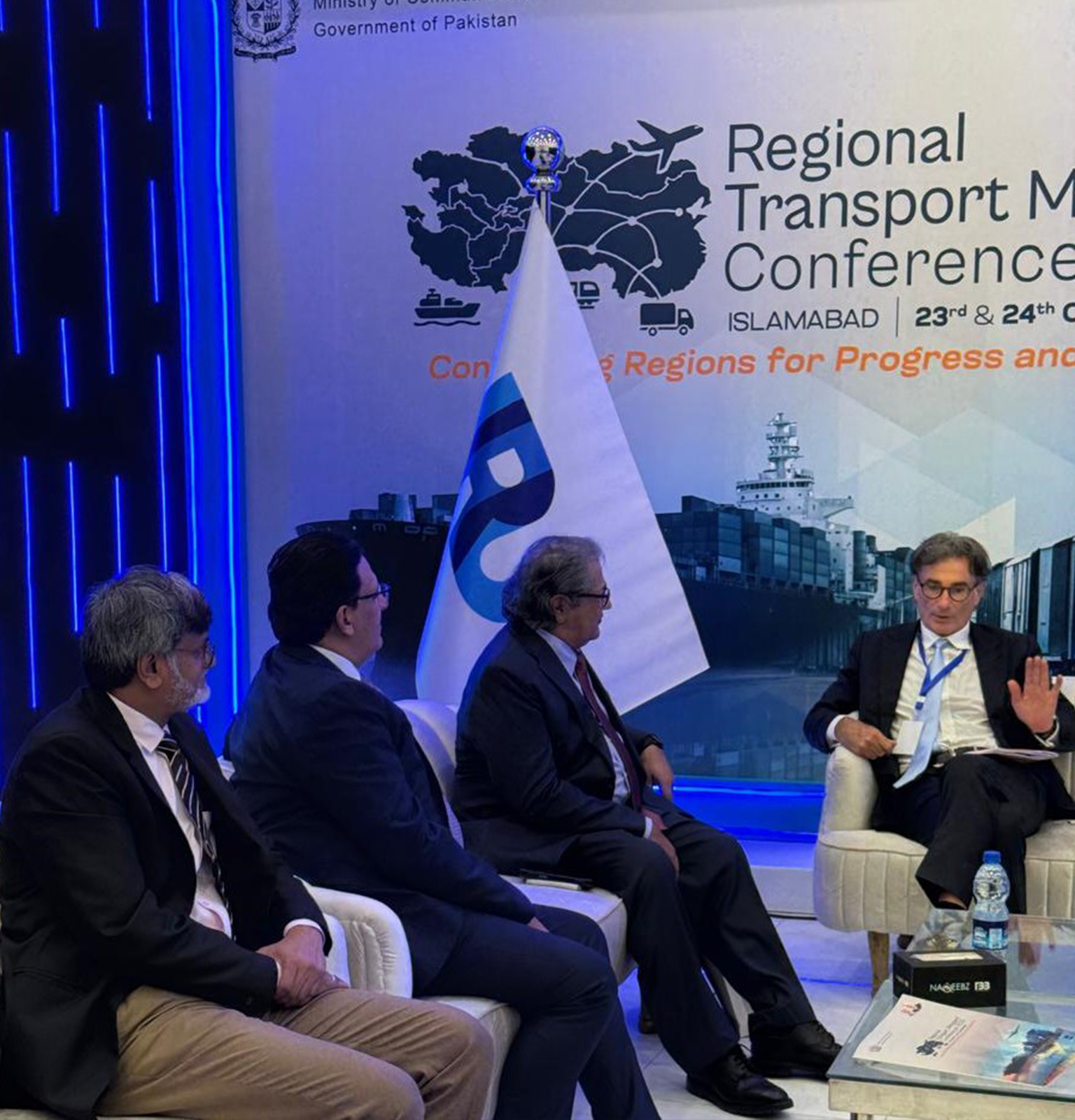 Pakistan edges closer to seamless trade