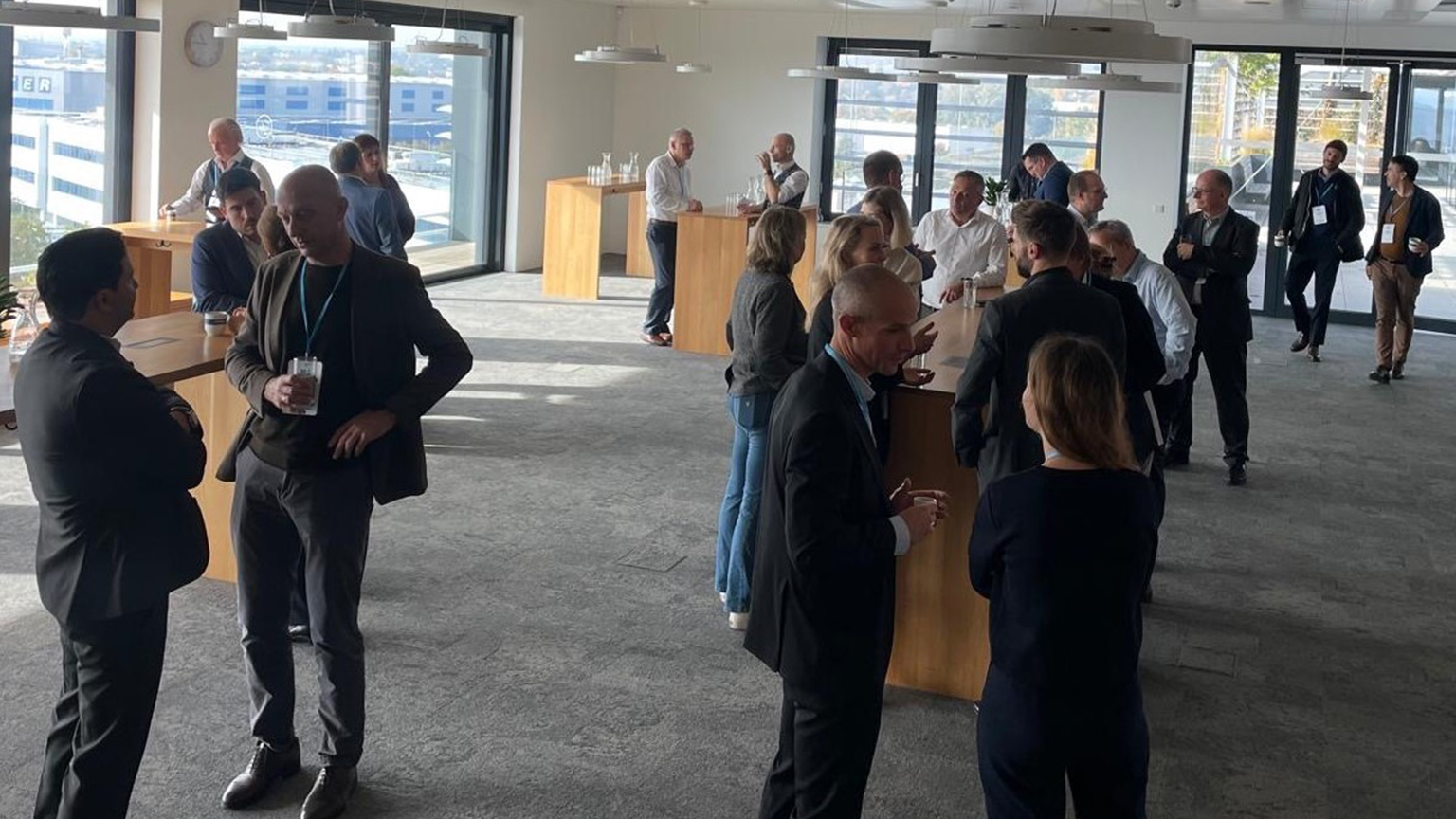 Intermodality fuels IRU Green Compact Roundtable exchange at LKW Walter 