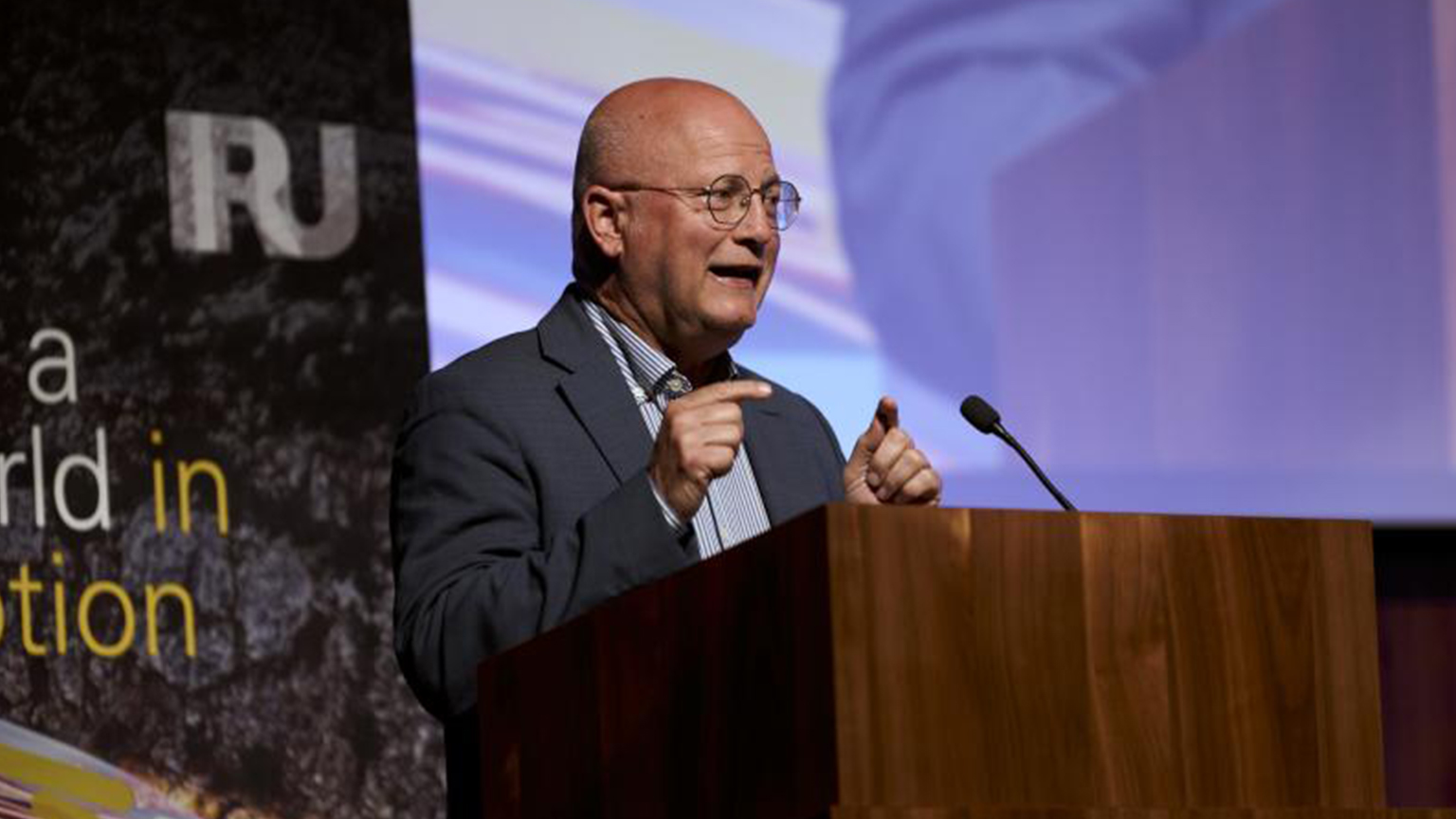 Put photos here in carousel sent via Webex     Driving the decarbonisation debate     Throughout 2025, IRU ensured that the transition to low- and zero-emission road transport remained grounded in operational reality.   A highlight was IRU&rsquo;s EU decarbonisation flagship event, held in Brussels with the participation of the Belgian Minister for Mobility, EU policymakers, industry leaders and operators. The event focused on realistic decarbonisation pathways, fleet diversity and the importance of enabling cond