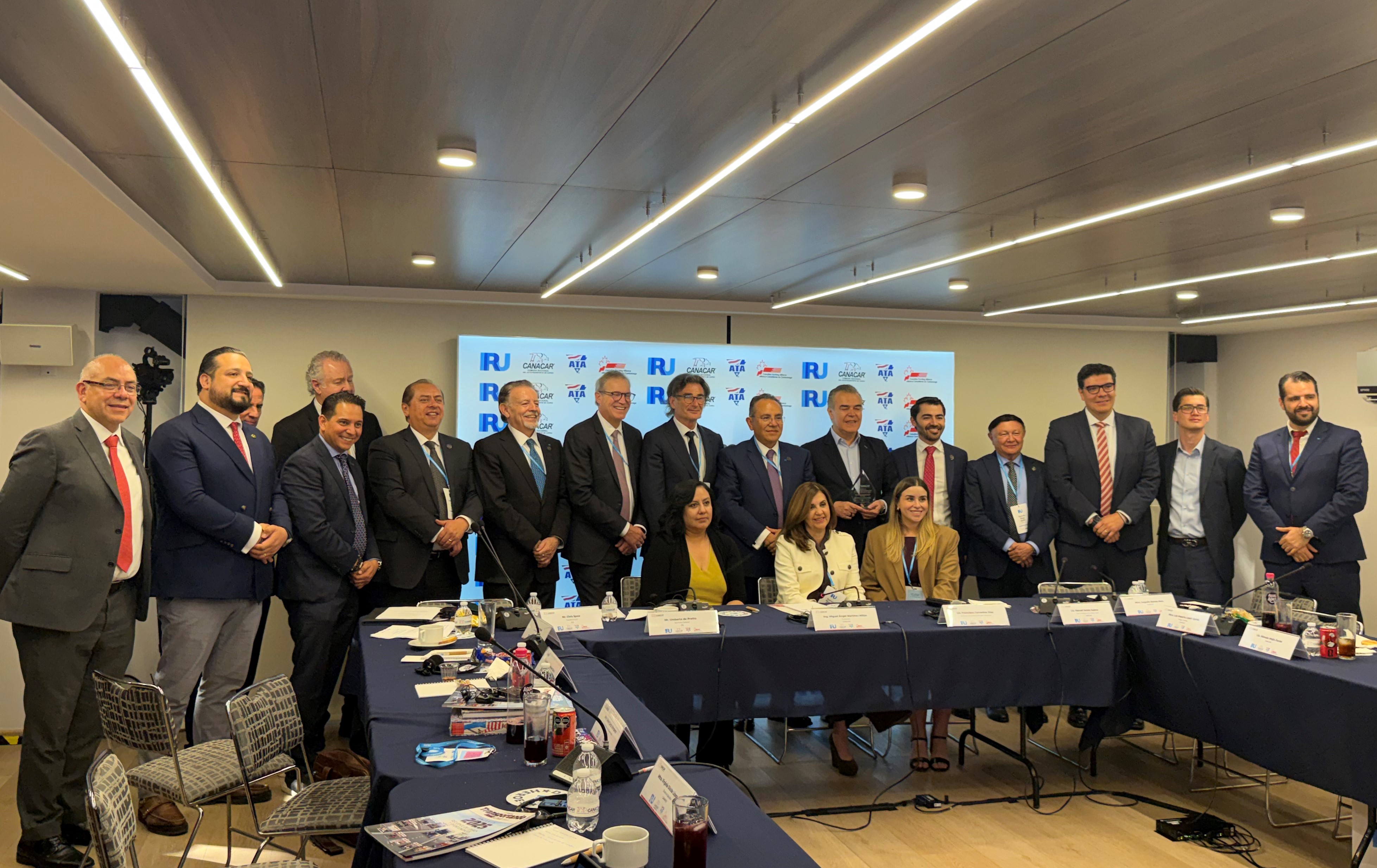 North American trucking chiefs talk as trade agreement revision looms