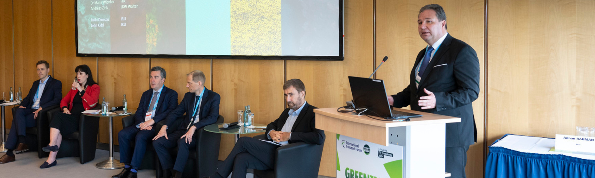 &ldquo;How can we be greener and more resilient?&rdquo; was the main question put to industry expert panellists &ndash; from Amazon, Flixbus, LKW Walter, Michelin and the World Bank &ndash; at IRU&rsquo;s ITF Summit event today.