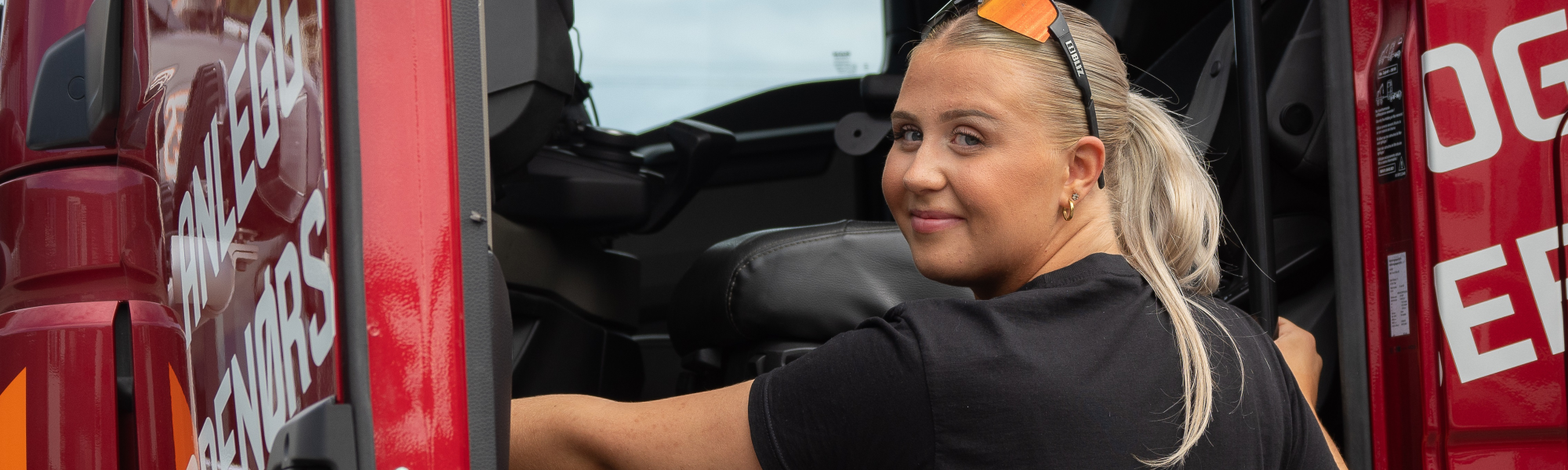 Emilie H&oslash;ydal did not have a typical start to her career in transport. She first studied media and communications in high school. But after two years, she learned that it was not for her. So she dropped out and worked at a gas station for a while. She eventually decided to go back to high school to study technological and industrial production. This is where the magic happened.