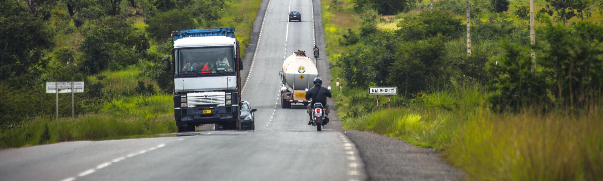 IRU briefs African governments and industry on road transport reforms