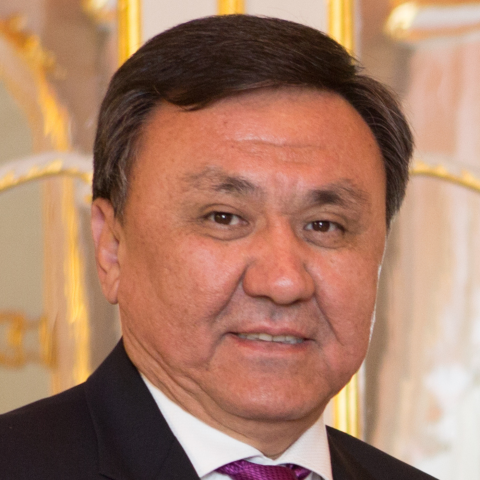 Kubanychbek Omuraliev