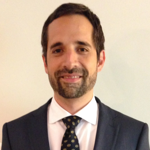 V&iacute;ctor Aragon&eacute;s