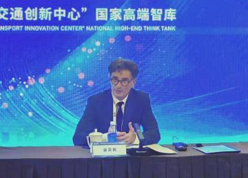 IRU Secretary General Umberto de Pretto, speaking at the International Symposium on China-Europe Trans-Caspian Direct Express in Beijing