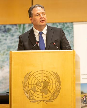 IRU puts trade and borders on agenda at key UN transport discussions